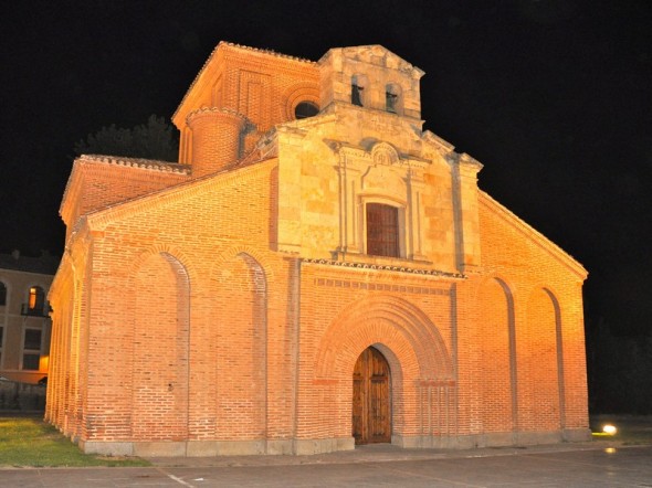 IGLESIA DE SANTIAGO 