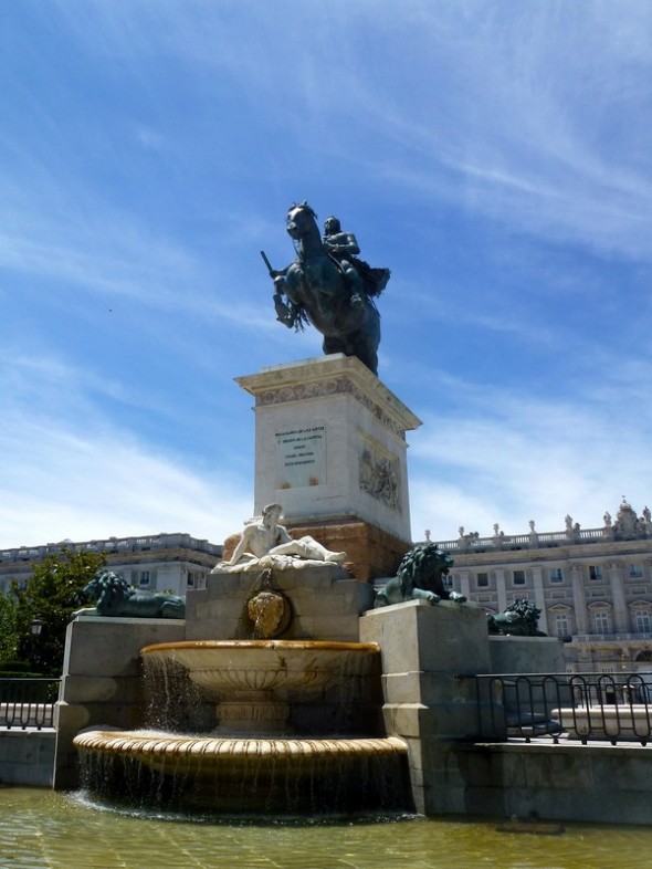 PLAZA DE ORIENTE 