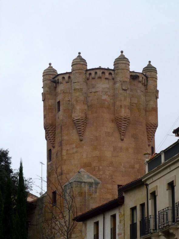 TORRE DEL CLAVERO 